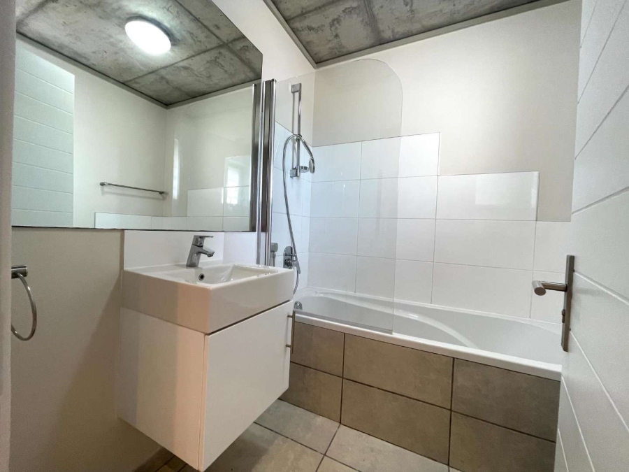To Let 2 Bedroom Property for Rent in Milnerton Western Cape